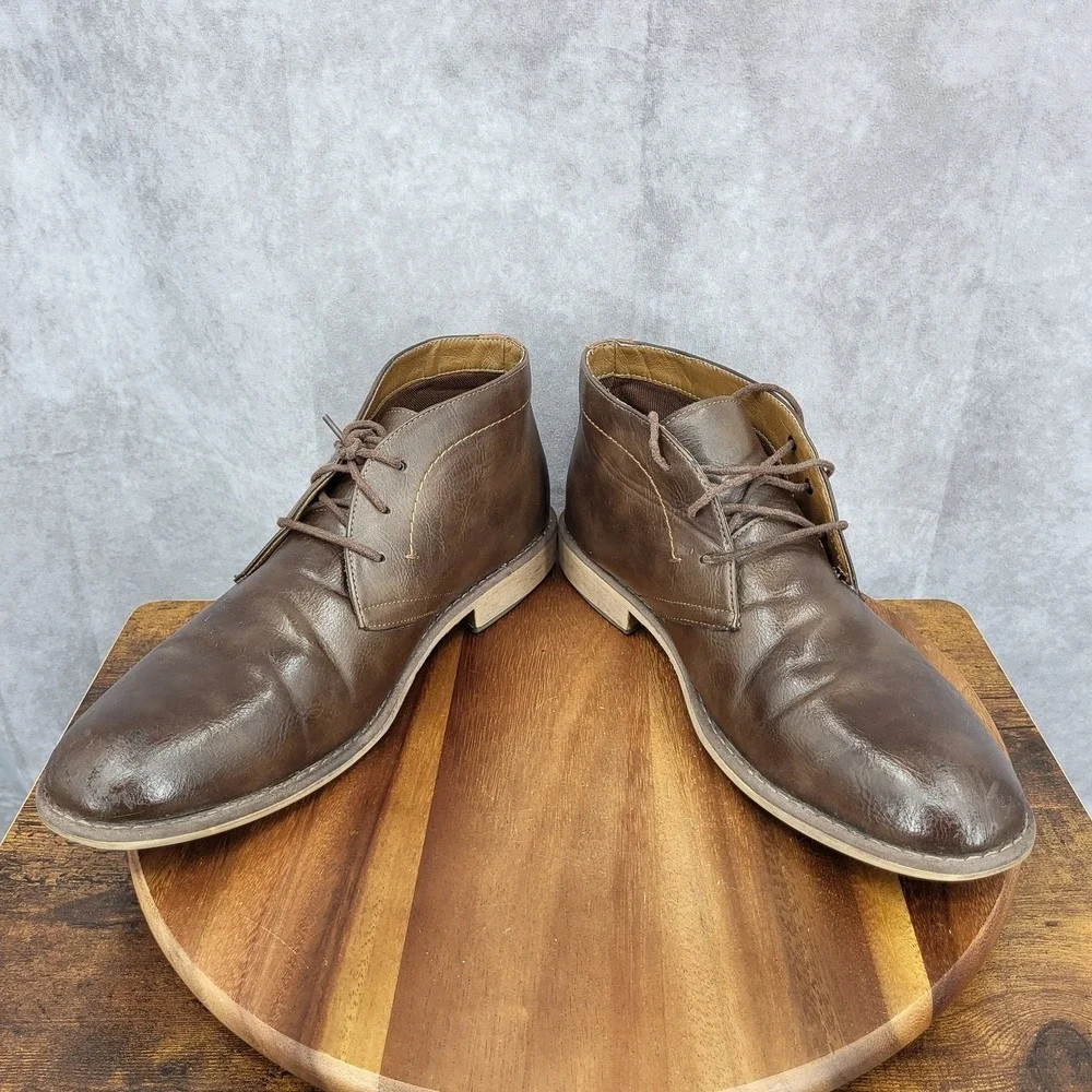 Sonoma chukka boots